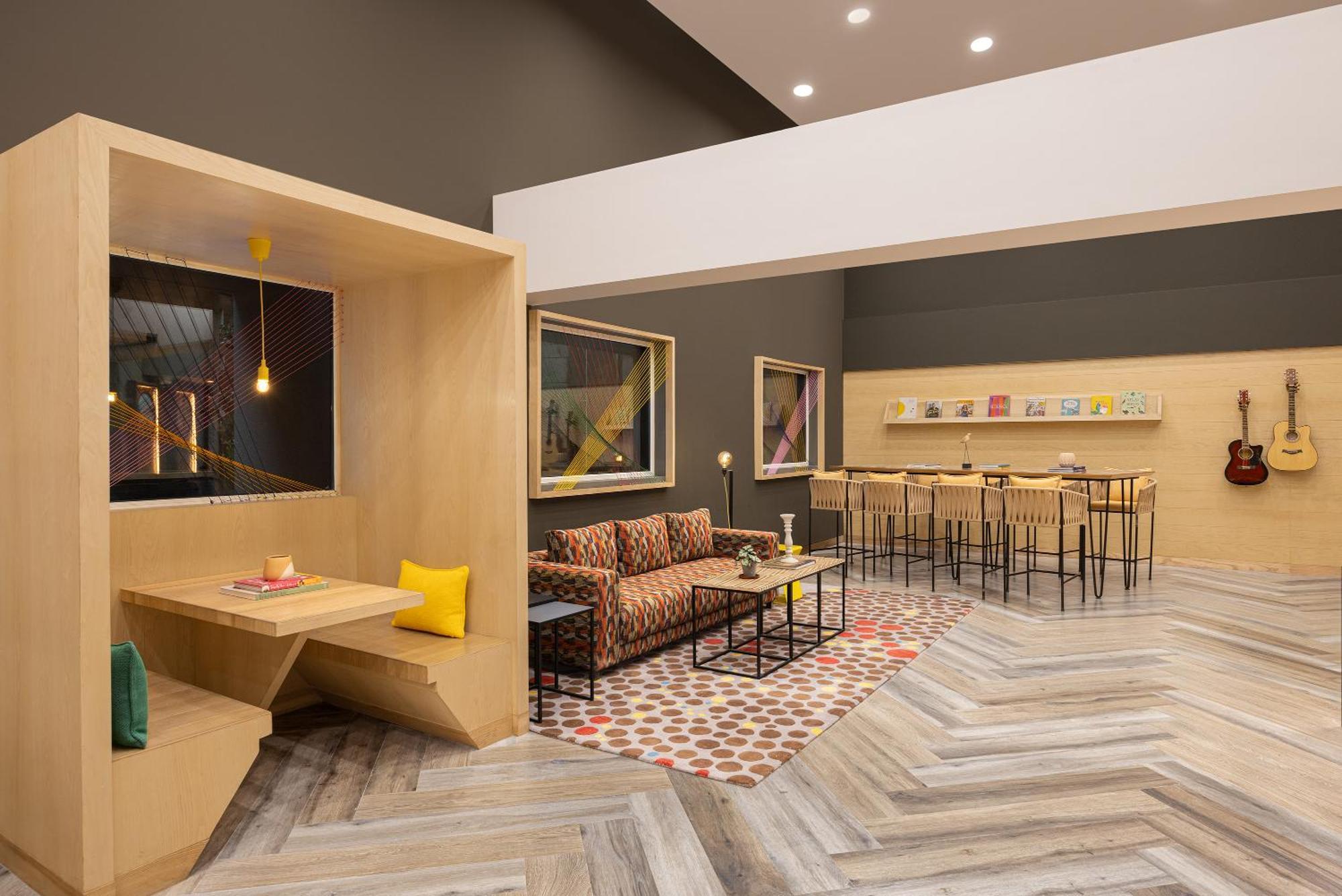 Ahmedabad Vastrapur Otel Dış mekan fotoğraf